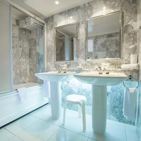 Ona Beverly Hills Heights Aparthotel 3*