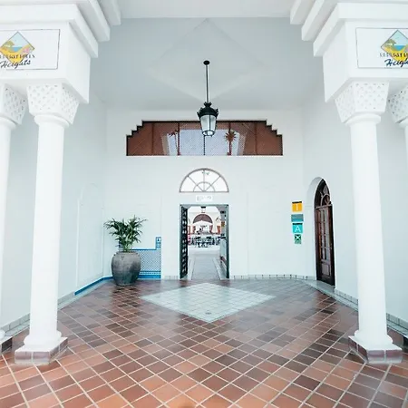 Beverly Hills Heights - Excel & Los Cristianos (Tenerife)