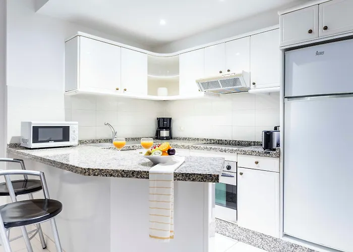 Ona Beverly Hills Heights Aparthotel 3*