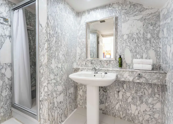 Ona Beverly Hills Heights מלון דירות