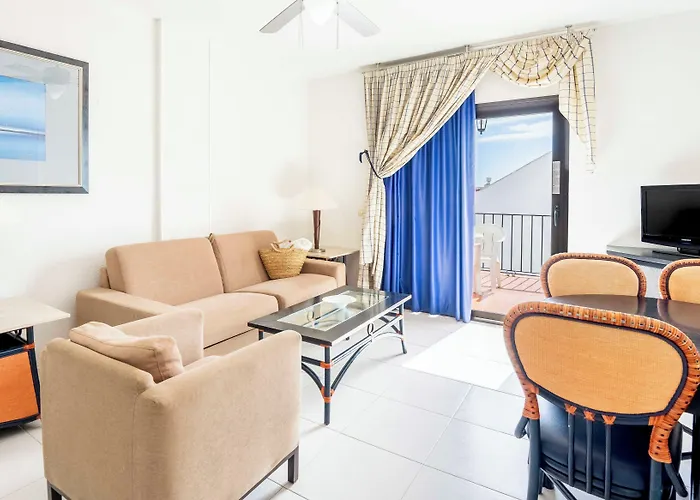 Ona Beverly Hills Heights 3*