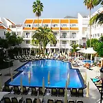 Hotel apartamentowy Ona Beverly Hills Heights 3*